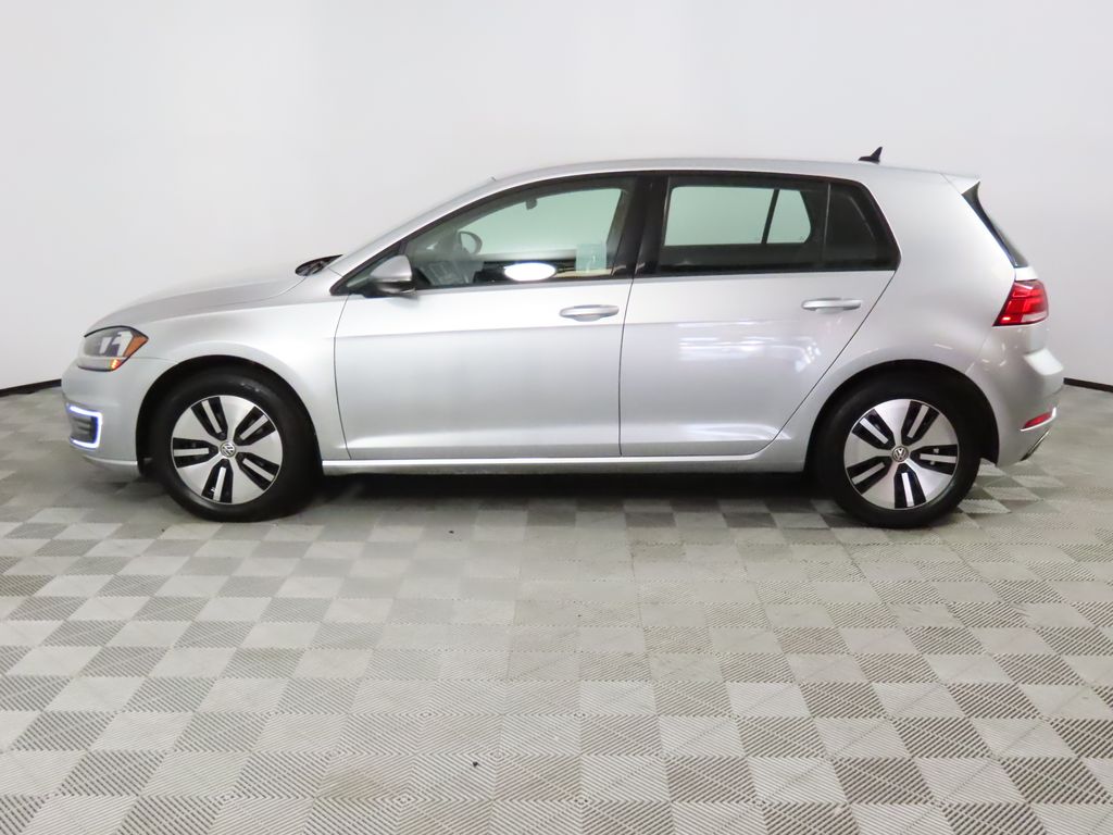 Used 2019 Volkswagen e-Golf e-Golf SE with VIN WVWKR7AU0KW908425 for sale in San Jose, CA