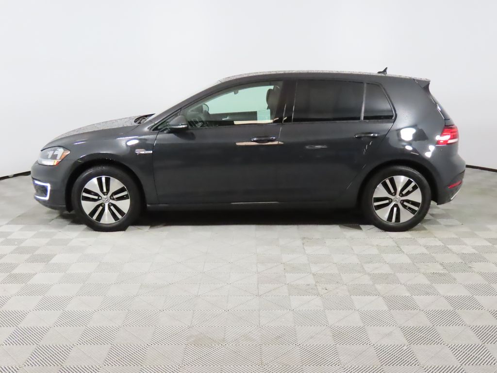 Used 2019 Volkswagen e-Golf e-Golf SE with VIN WVWKR7AU7KW909720 for sale in San Jose, CA