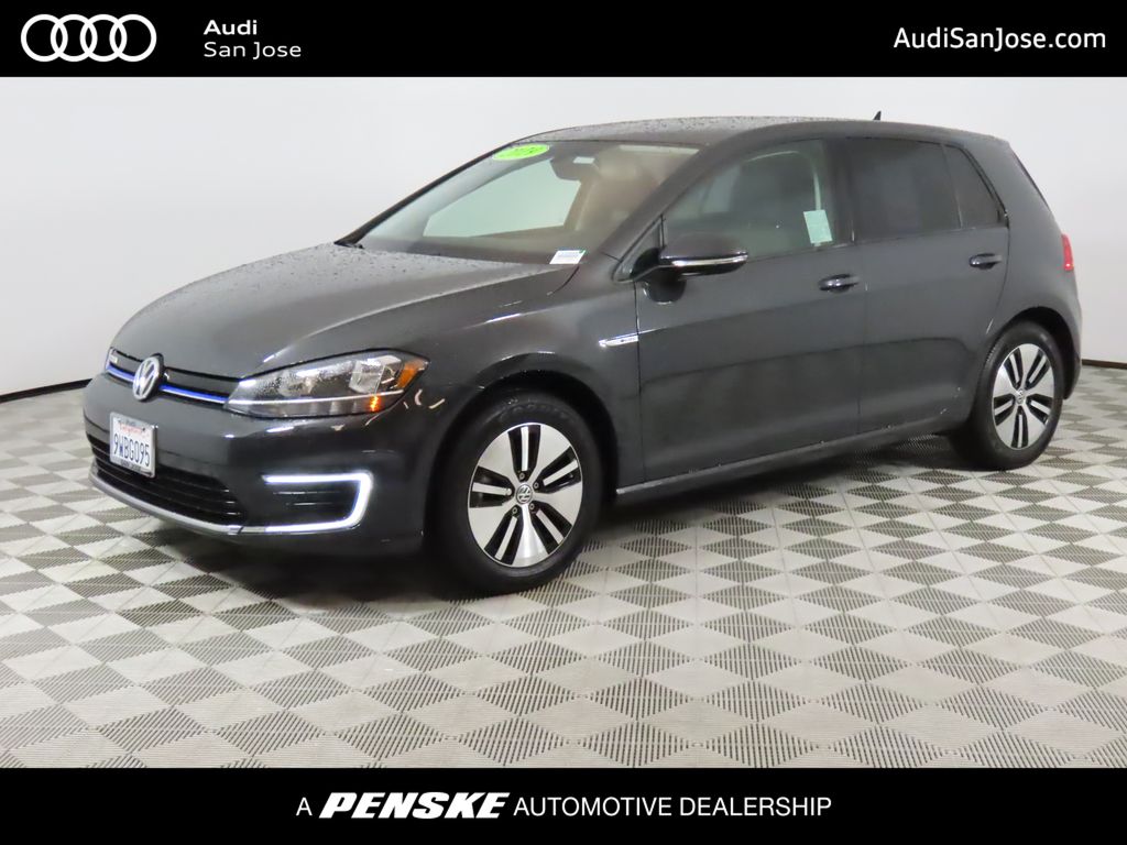 2019 Volkswagen e-Golf e-Golf SE's photo
