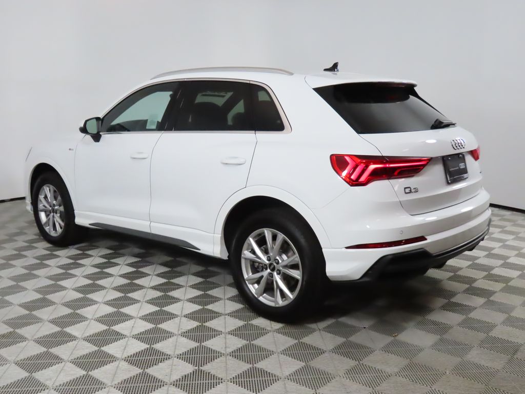 2025 Audi Q3 Premium Plus S line photo 3