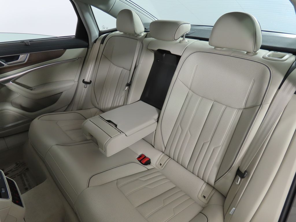 2025 Audi A6 Prestige - Photo 37
