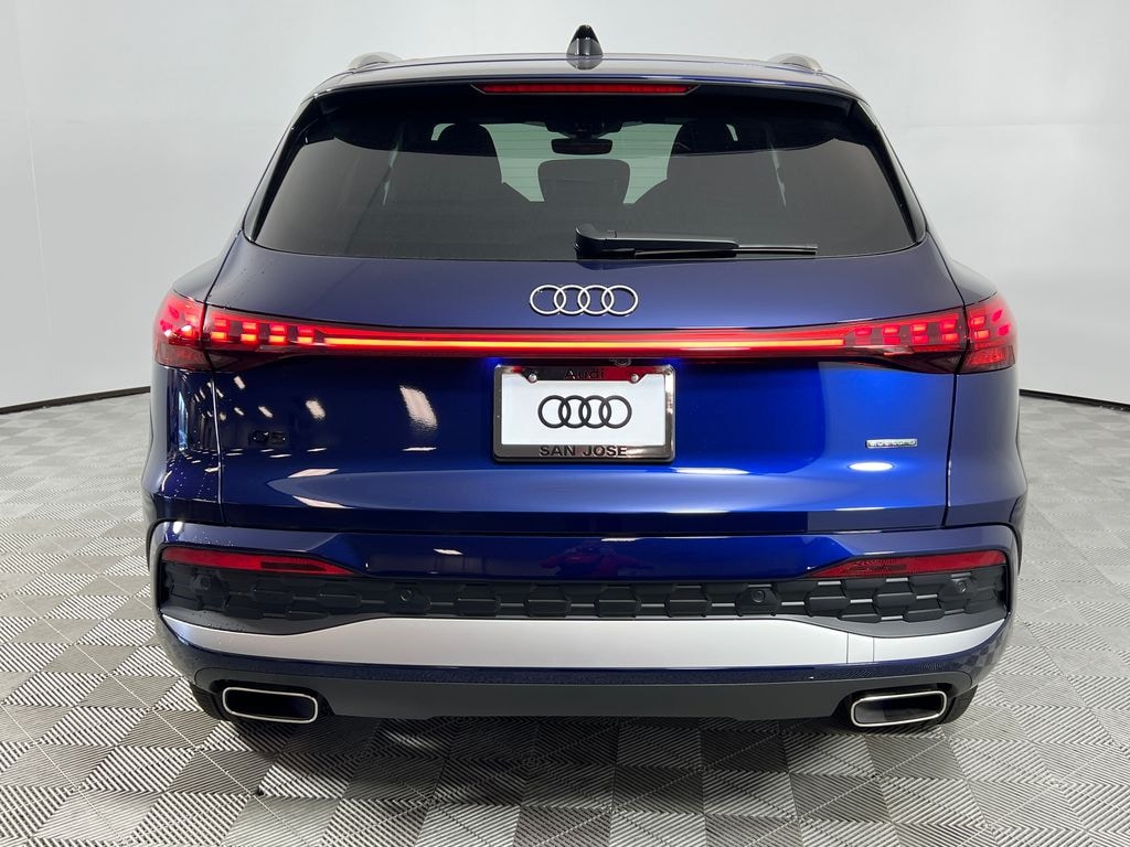 New 2025 Audi Q5 2.0T Premium SUV