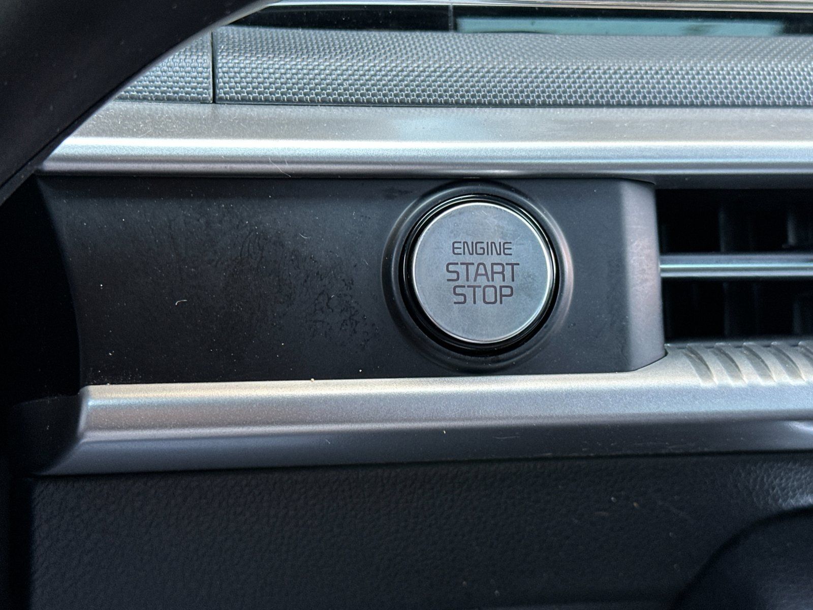 2024 Kia K5 GT-Line - Photo 22