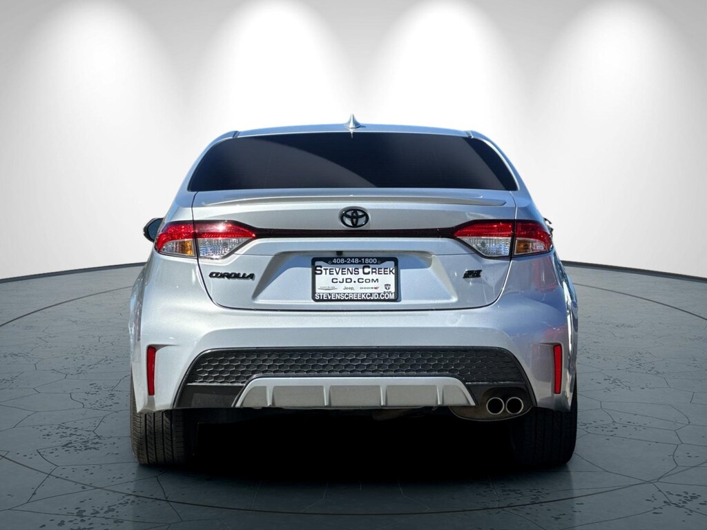 Used 2022 Toyota Corolla SE Sedan