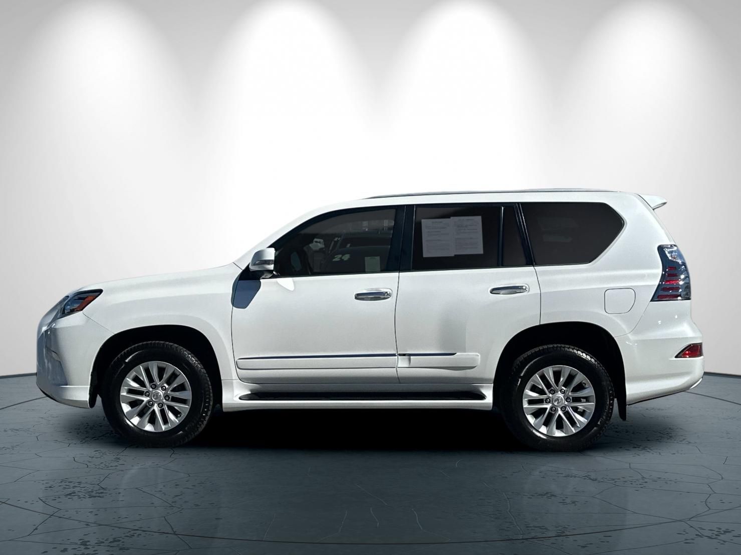 2017 LEXUS GX 460 photo 6