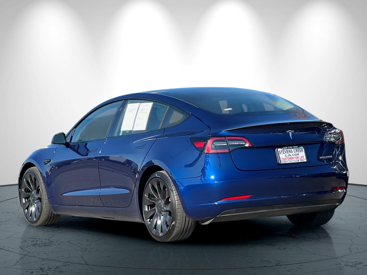 2023 Tesla Model 3 Performance photo 5