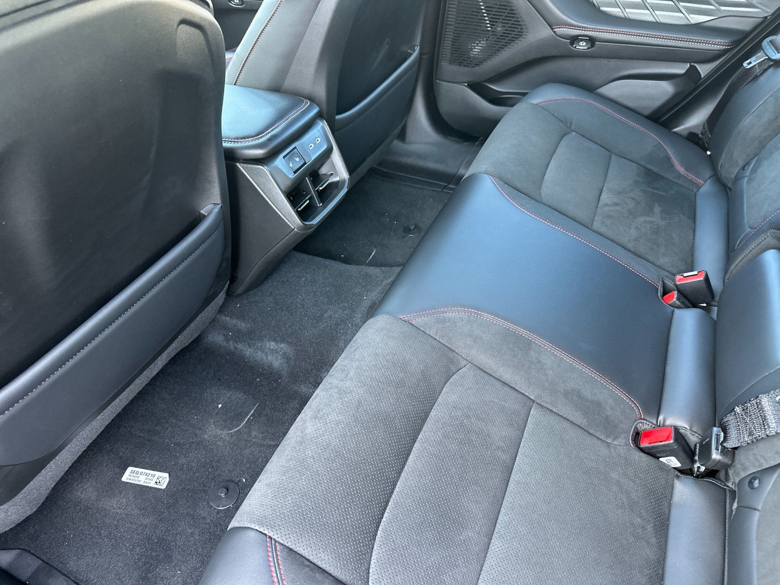 2026 Dodge Charger Daytona Scat Pack - Photo 12