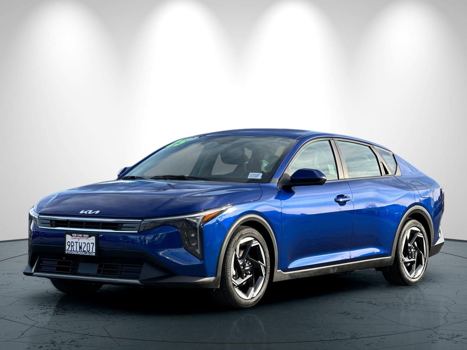 2025 Kia K4 EX photo 3