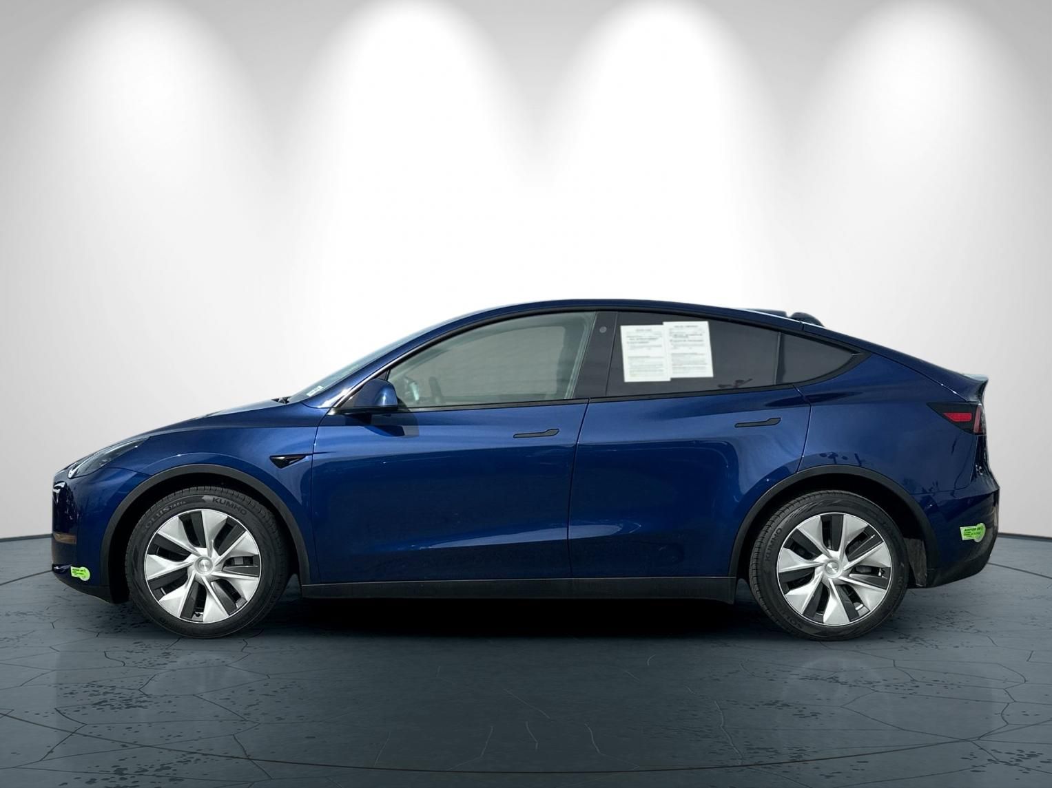 2023 Tesla Model Y Long Range photo 6