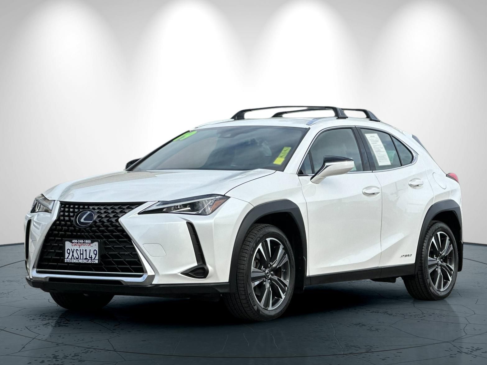 2019 LEXUS UX 250h Base photo 3