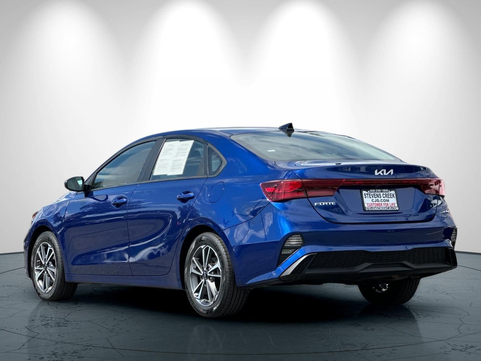 2023 Kia Forte LXS photo 5