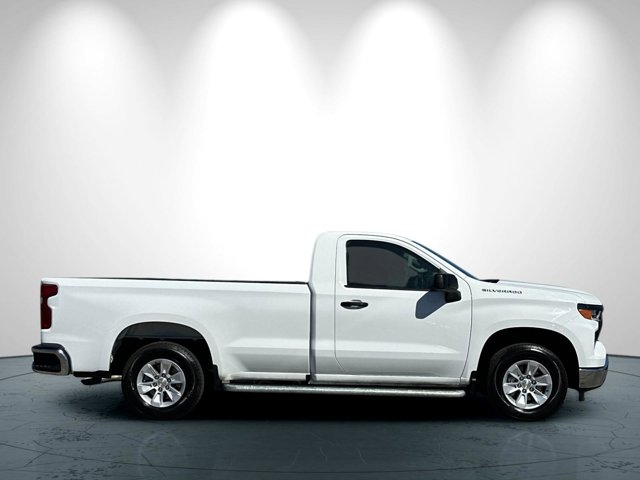 2024 Chevrolet Silverado 1500 photo 3