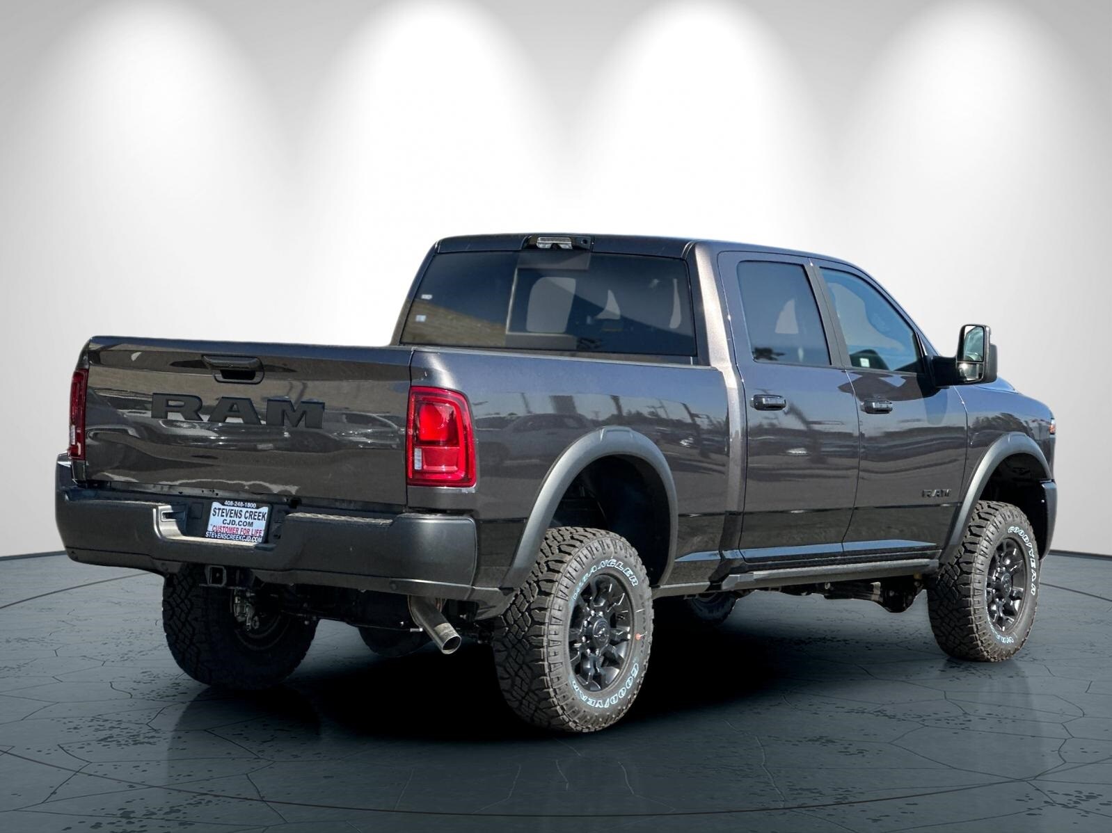 2025 Ram 2500 Power Wagon photo 4