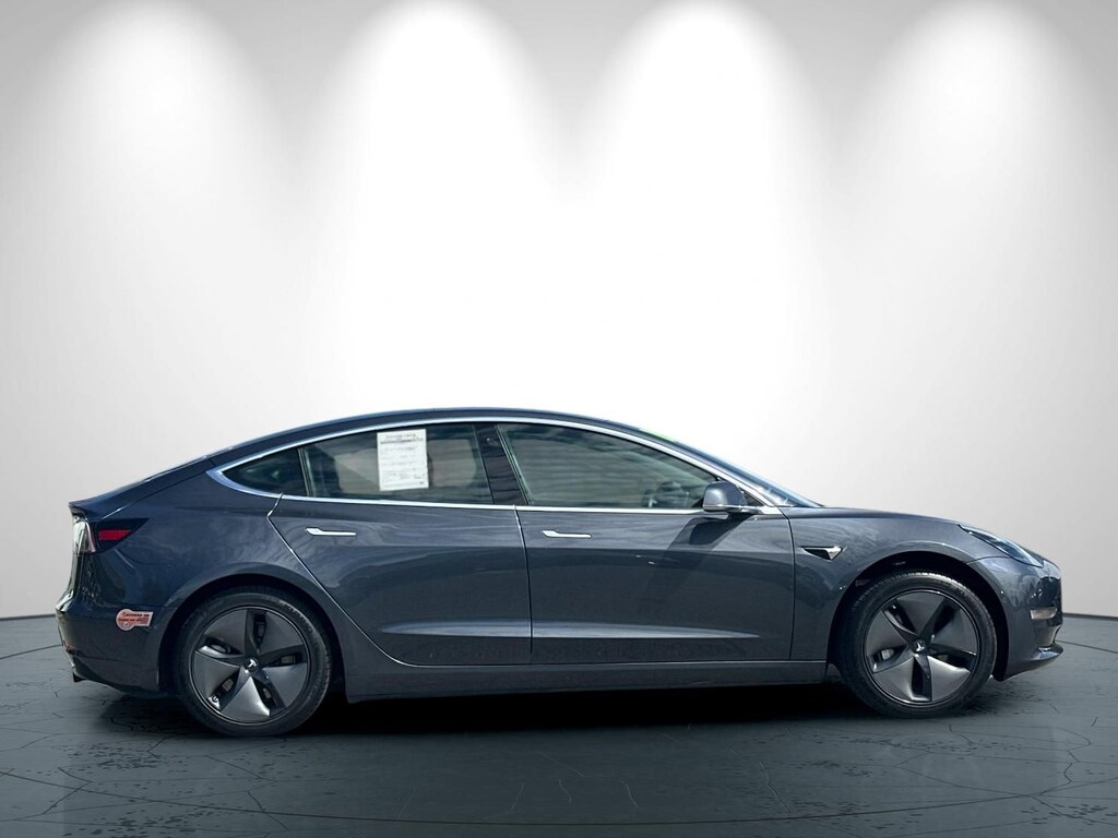 Used 2019 Tesla Model 3 Standard Range Plus Sedan