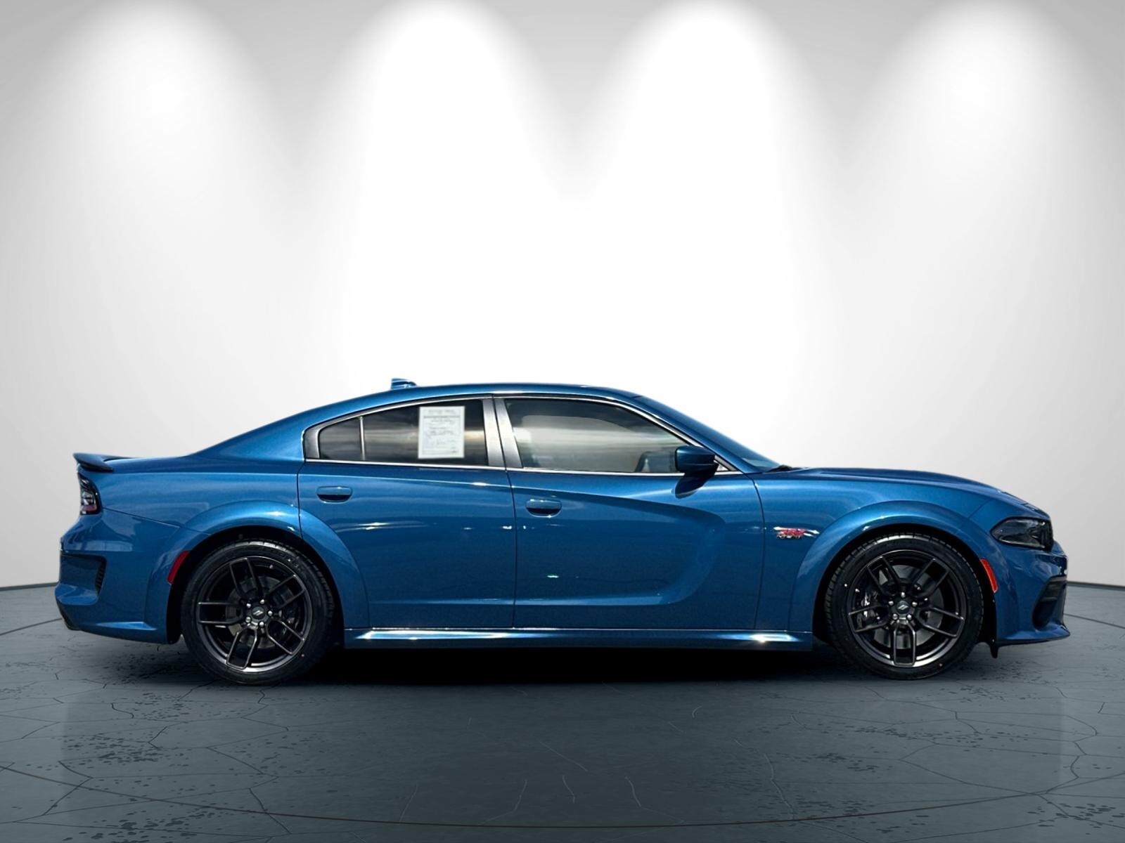 2022 Dodge Charger R/T Scat Pack Widebody photo 3