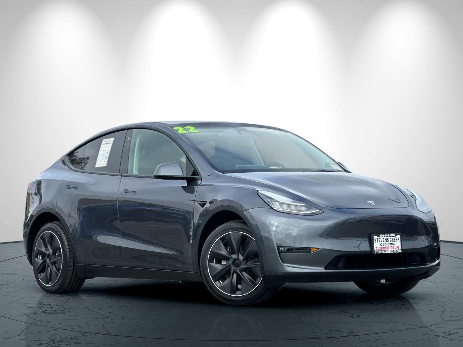 2022 Tesla Model Y Long Range photo 2
