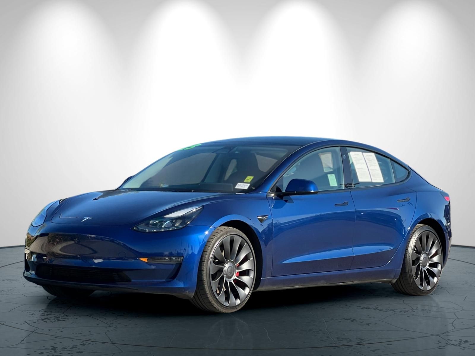 2023 Tesla Model 3 Performance photo 3