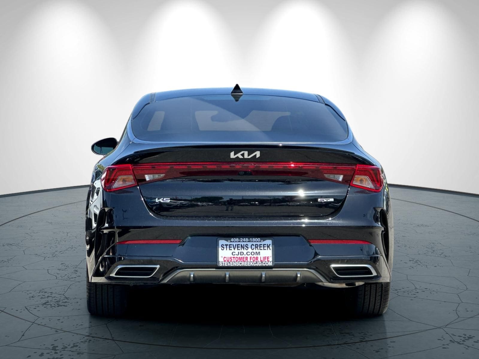 2024 Kia K5 GT-Line photo 4