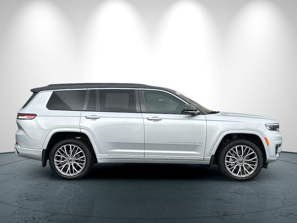 New 2025 Jeep Grand Cherokee L SUMMIT RESERVE 4X4 Sport Utility