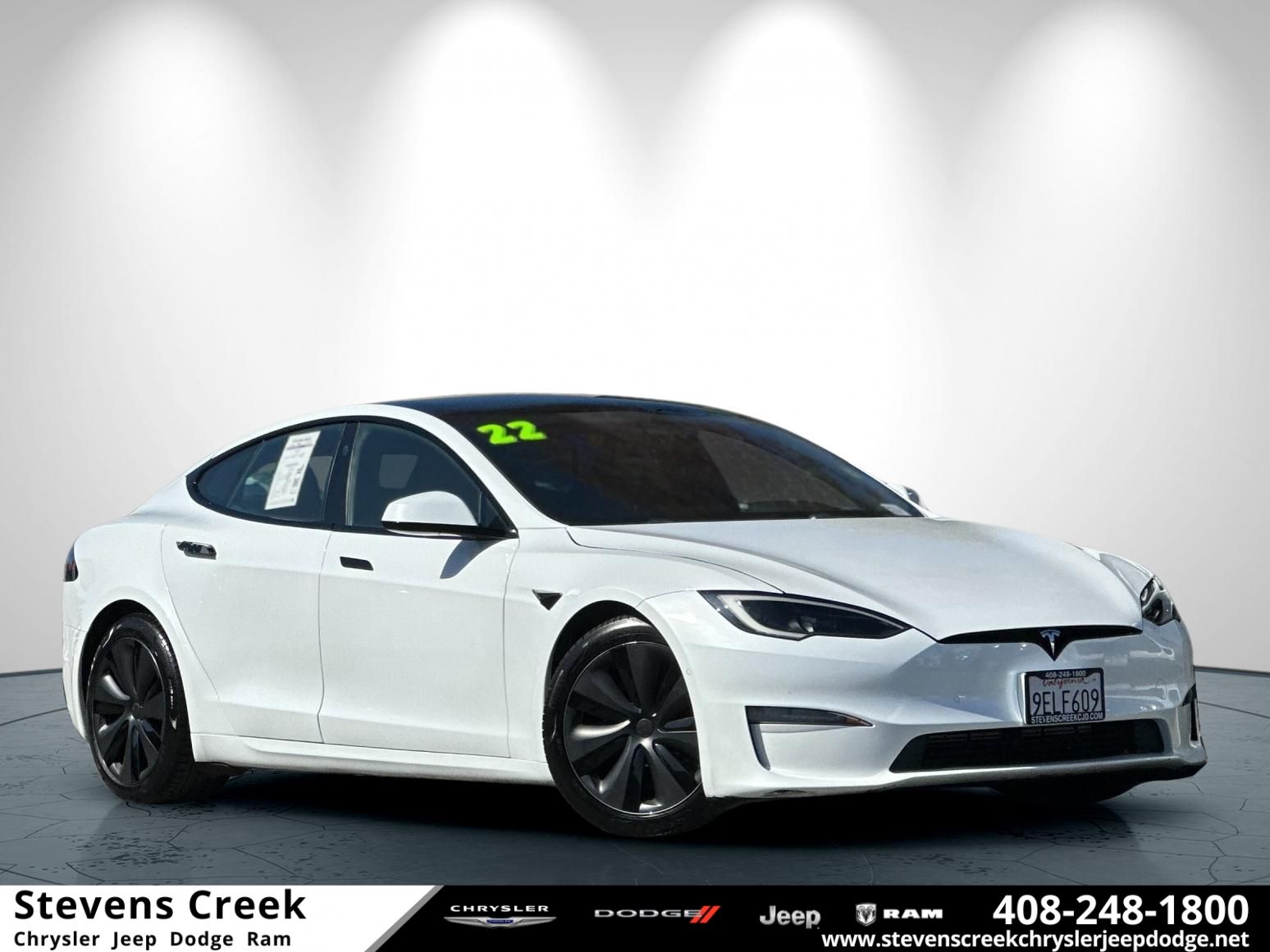 2022 Tesla Model S Plaid's photo