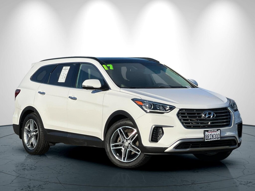 Used 2017 Hyundai Santa Fe SE Ultimate SUV