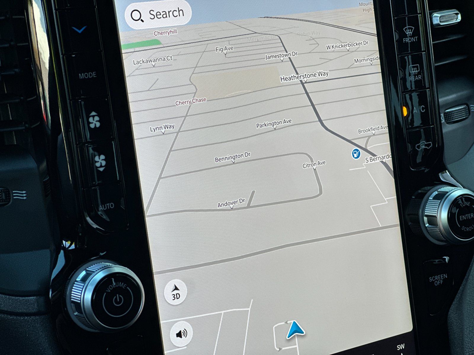 2025 RAM 2500 Tradesman - Photo 18