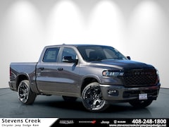 2026 Ram 1500 BIG HORN CREW CAB 4X4 5'7 BOX Pickup