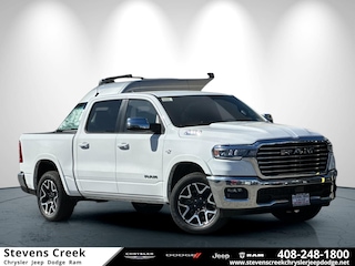 2026 Ram 1500 LARAMIE CREW CAB 4X4 5'7 BOX Pickup