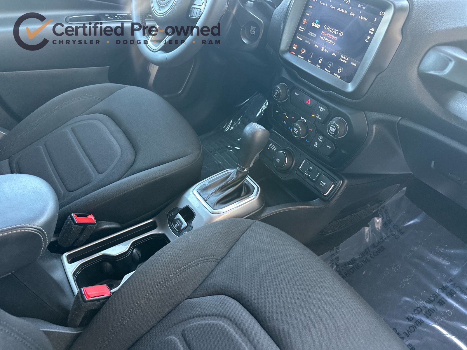 2022 Jeep Renegade Latitude - Photo 17