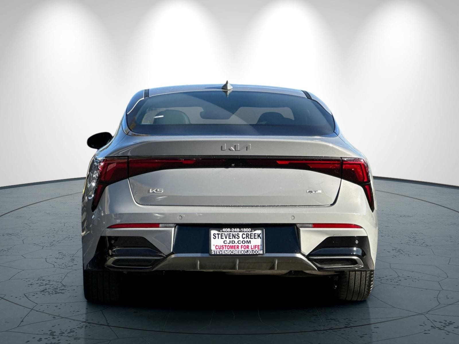 2025 Kia K5 GT-Line photo 4