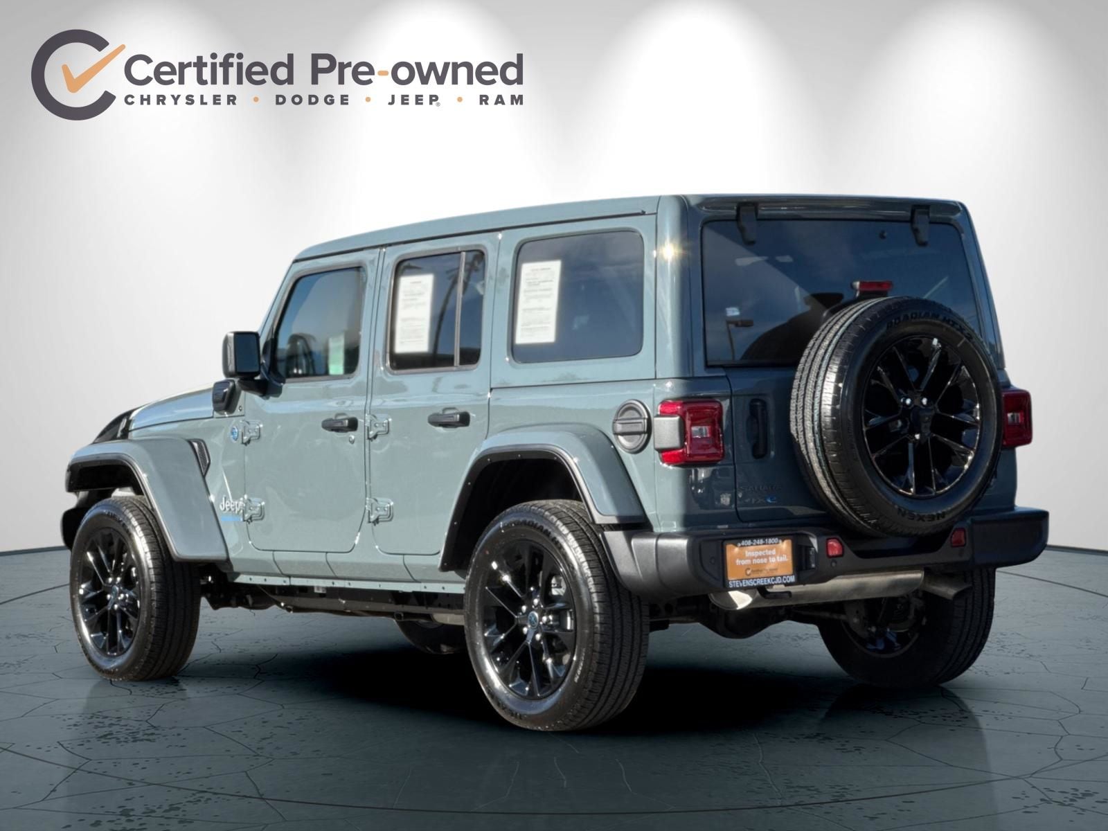 2025 Jeep Wrangler Sahara 4xe photo 5