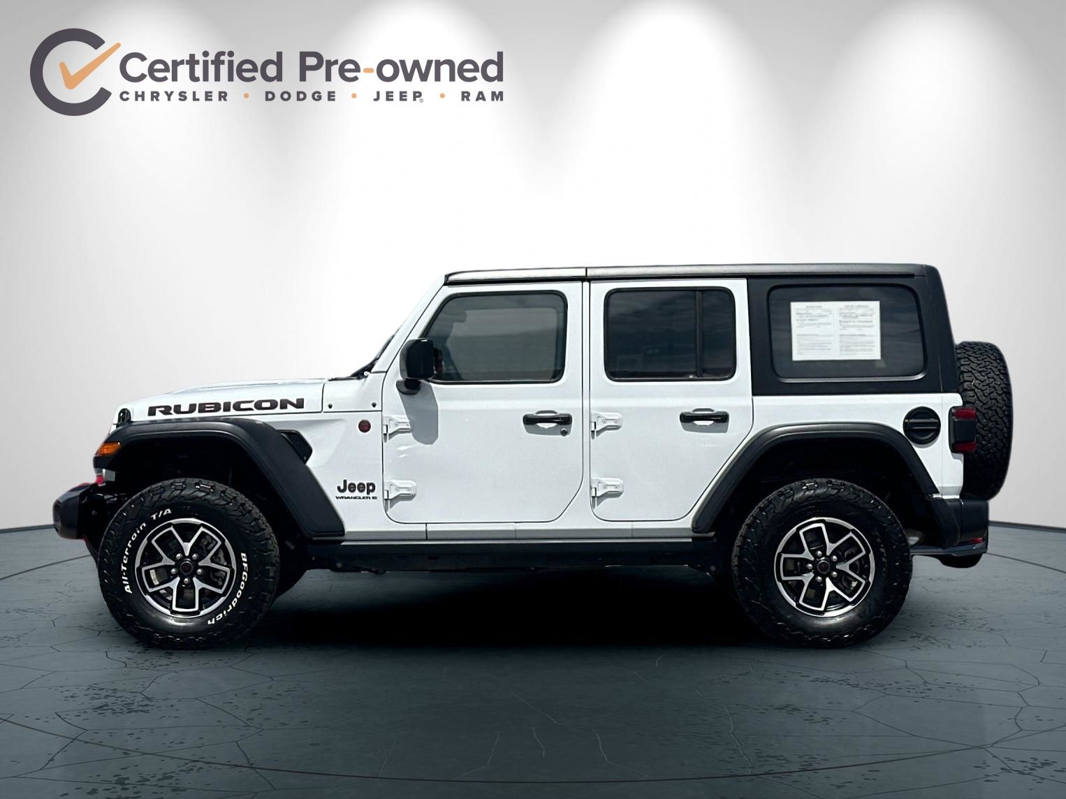 2025 Jeep Wrangler Rubicon photo 6