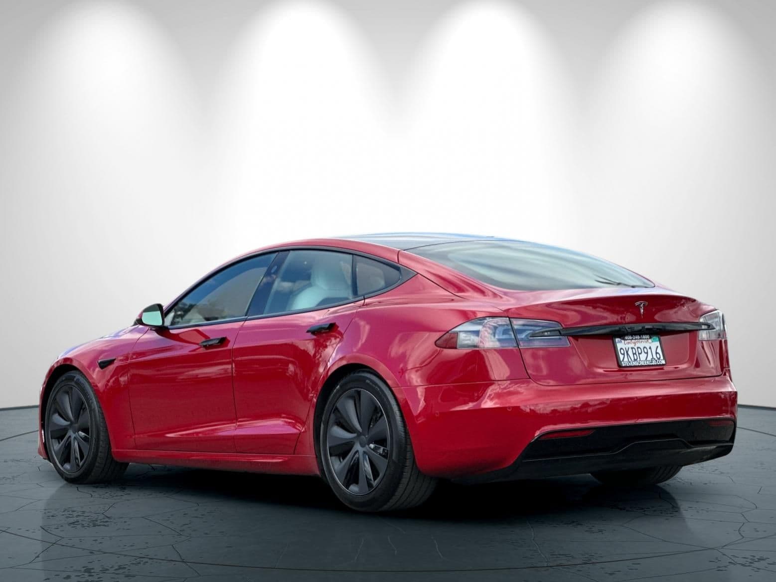 2022 Tesla Model S Base photo 5