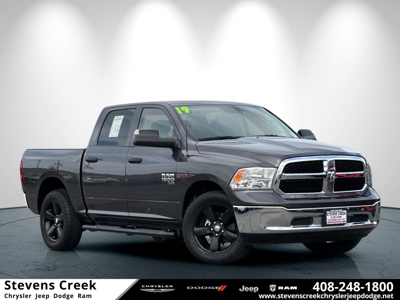 2019 RAM 1500 Classic Tradesman Crew Cab 4WD