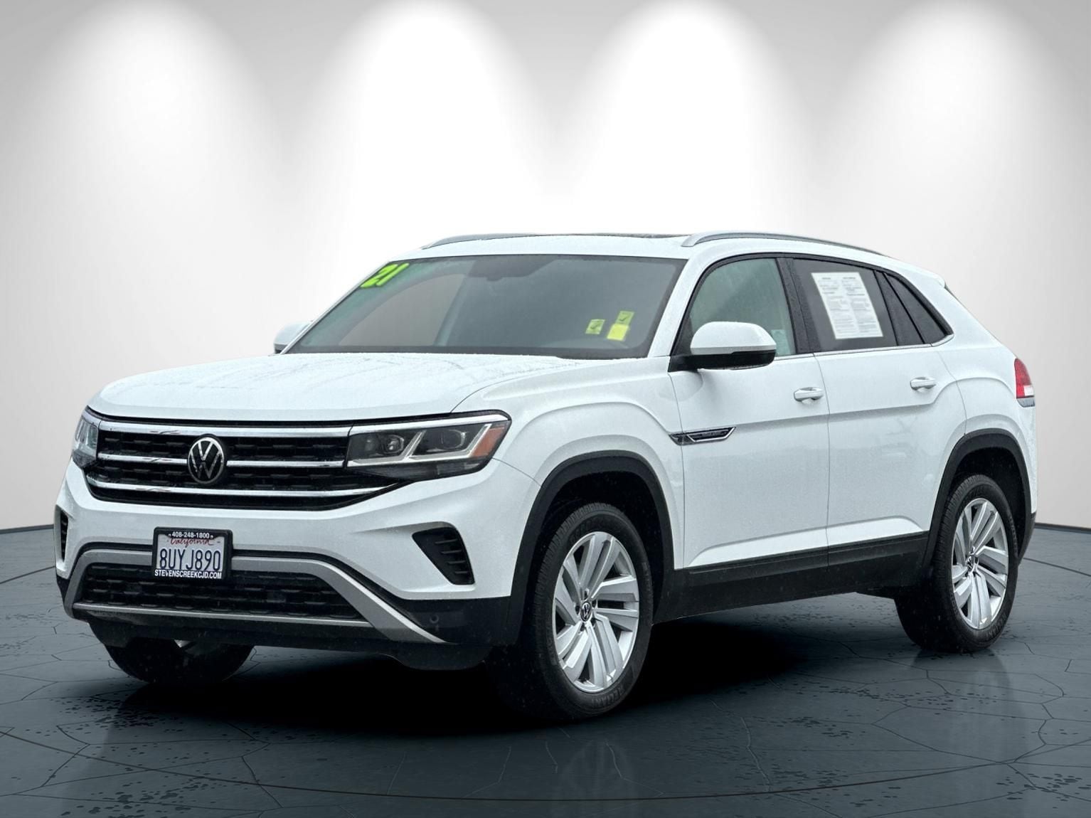 2021 Volkswagen Atlas Cross Sport 2.0T SE w/Technology photo 3