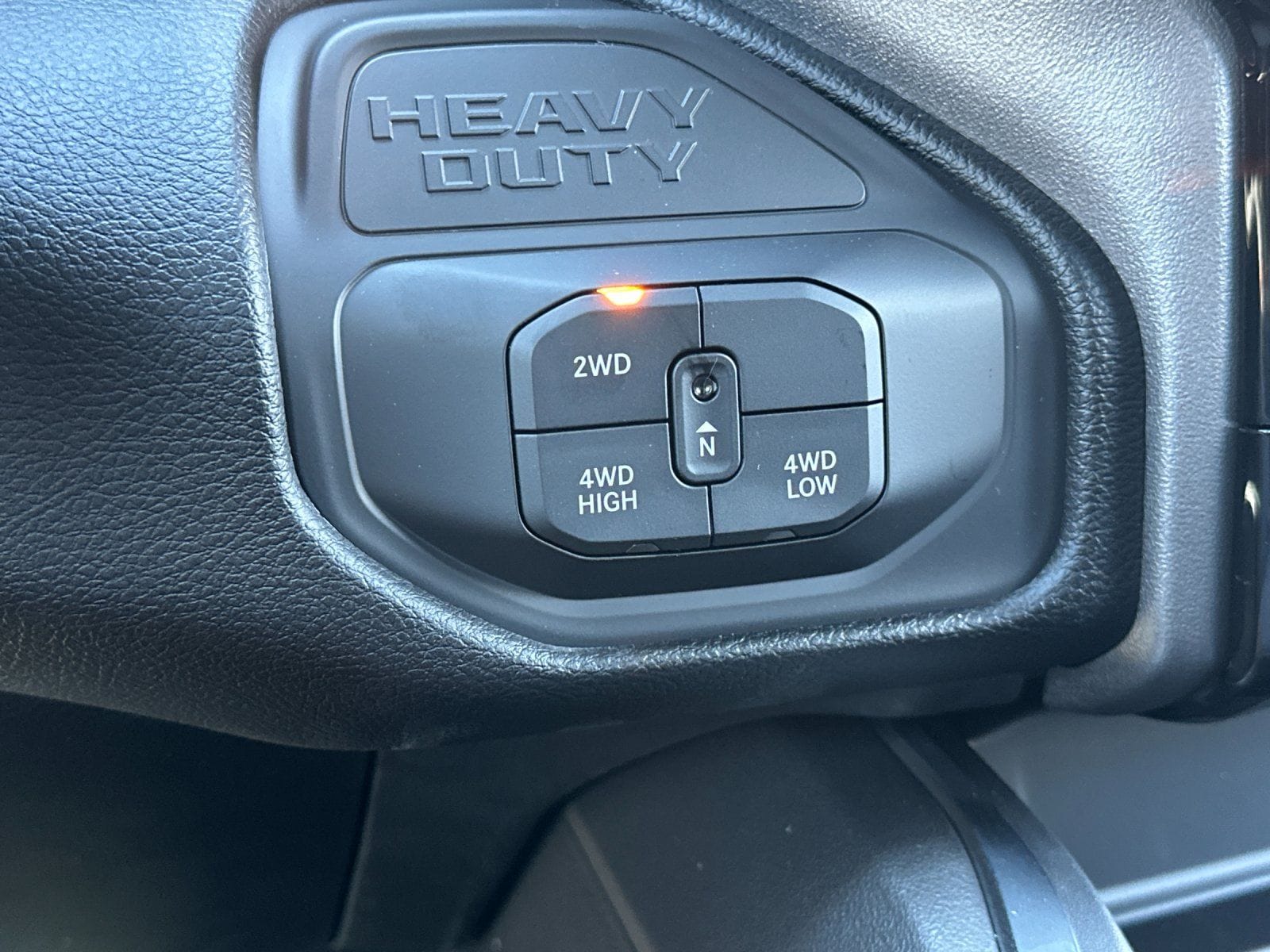 2026 RAM 2500 Laramie - Photo 24