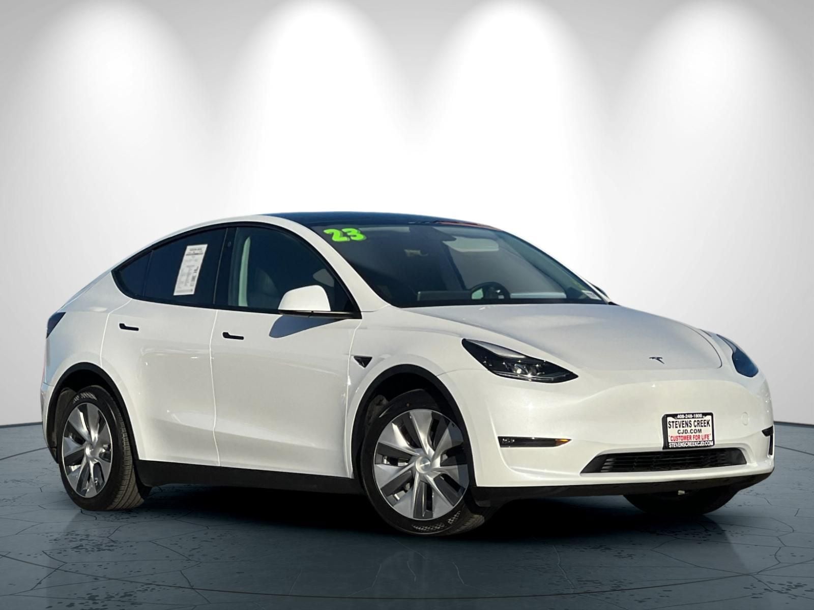 Used 2023 Tesla Model Y Long Range with VIN 7SAYGDEEXPF621061 for sale in San Jose, CA