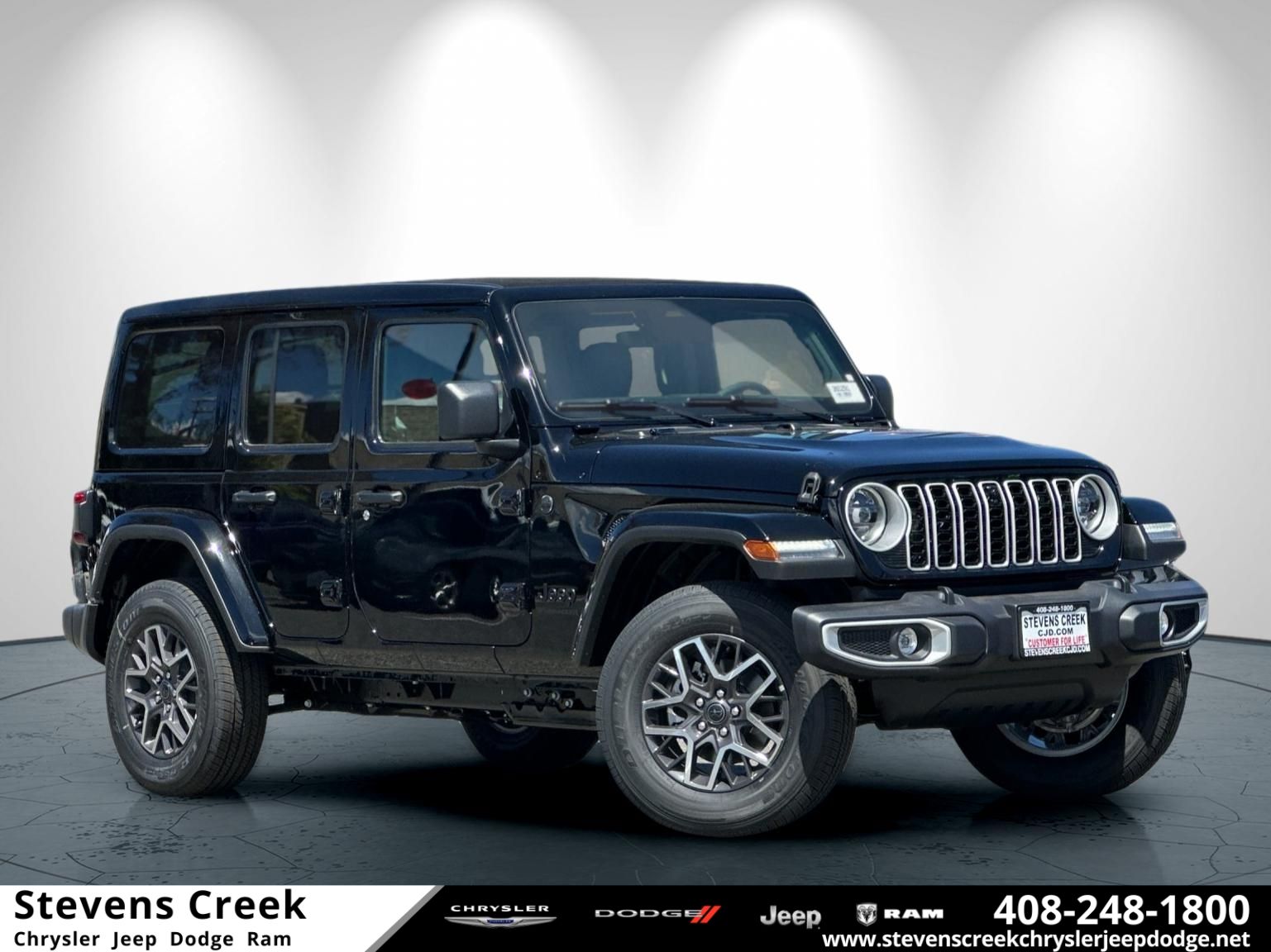2026 Jeep Wrangler Sahara's photo