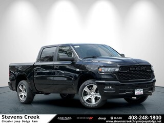 2026 Ram 1500 EXPRESS CREW CAB 4X4 5'7 BOX Pickup