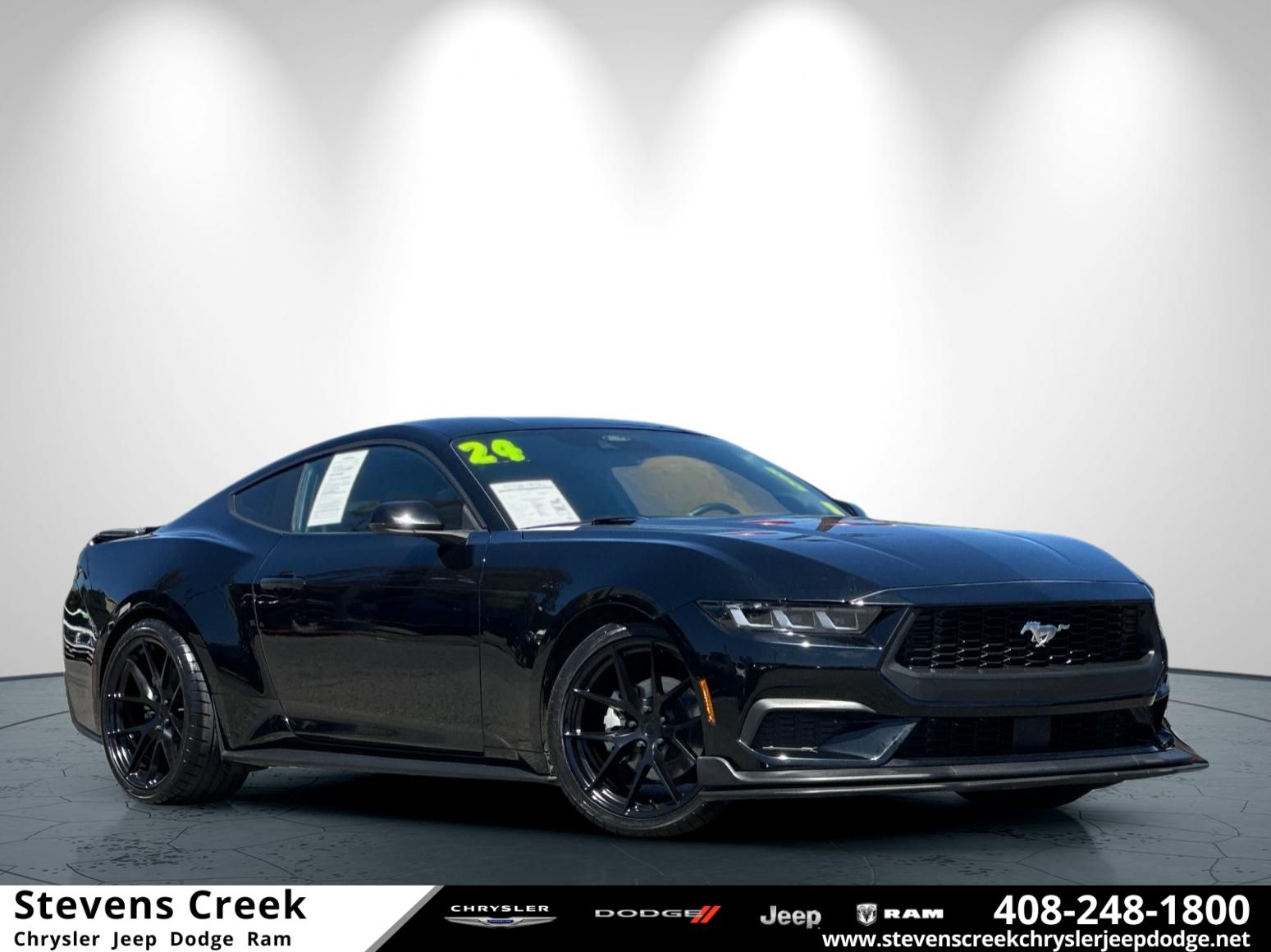 2024 Ford Mustang EcoBoost Fastback's photo