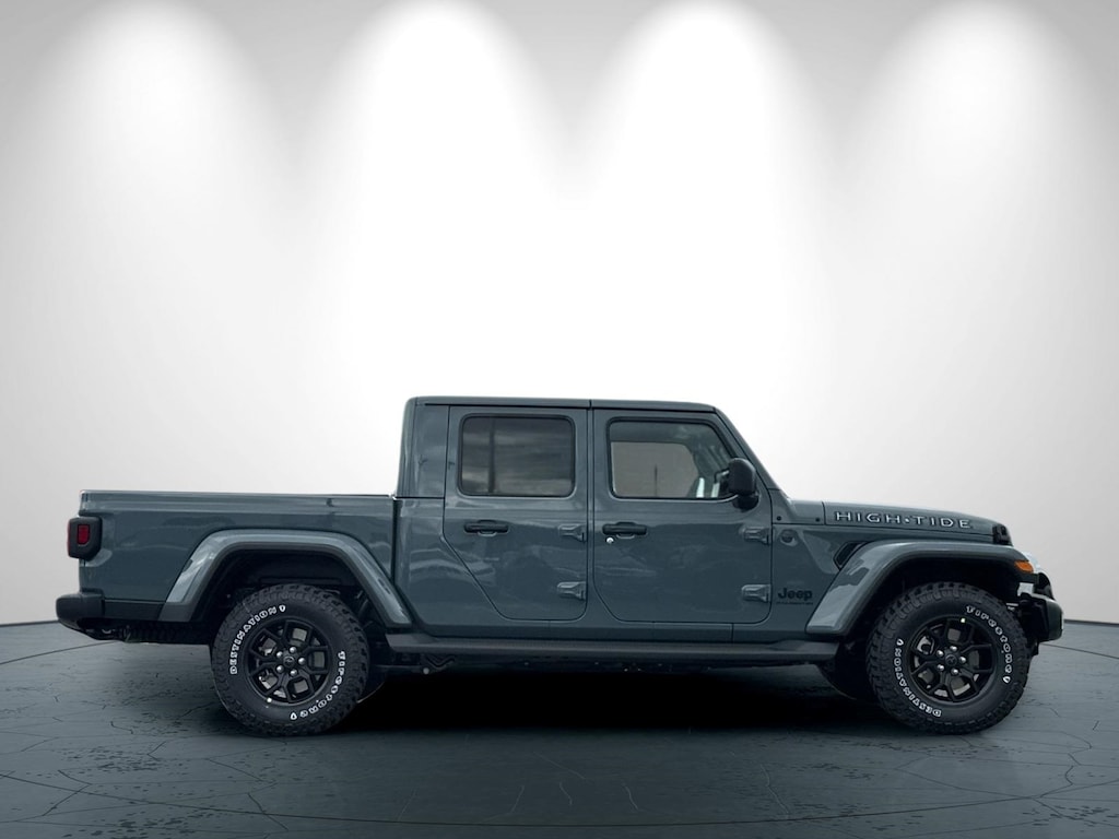 New 2025 Jeep Gladiator HIGH TIDE 4X4 Pickup