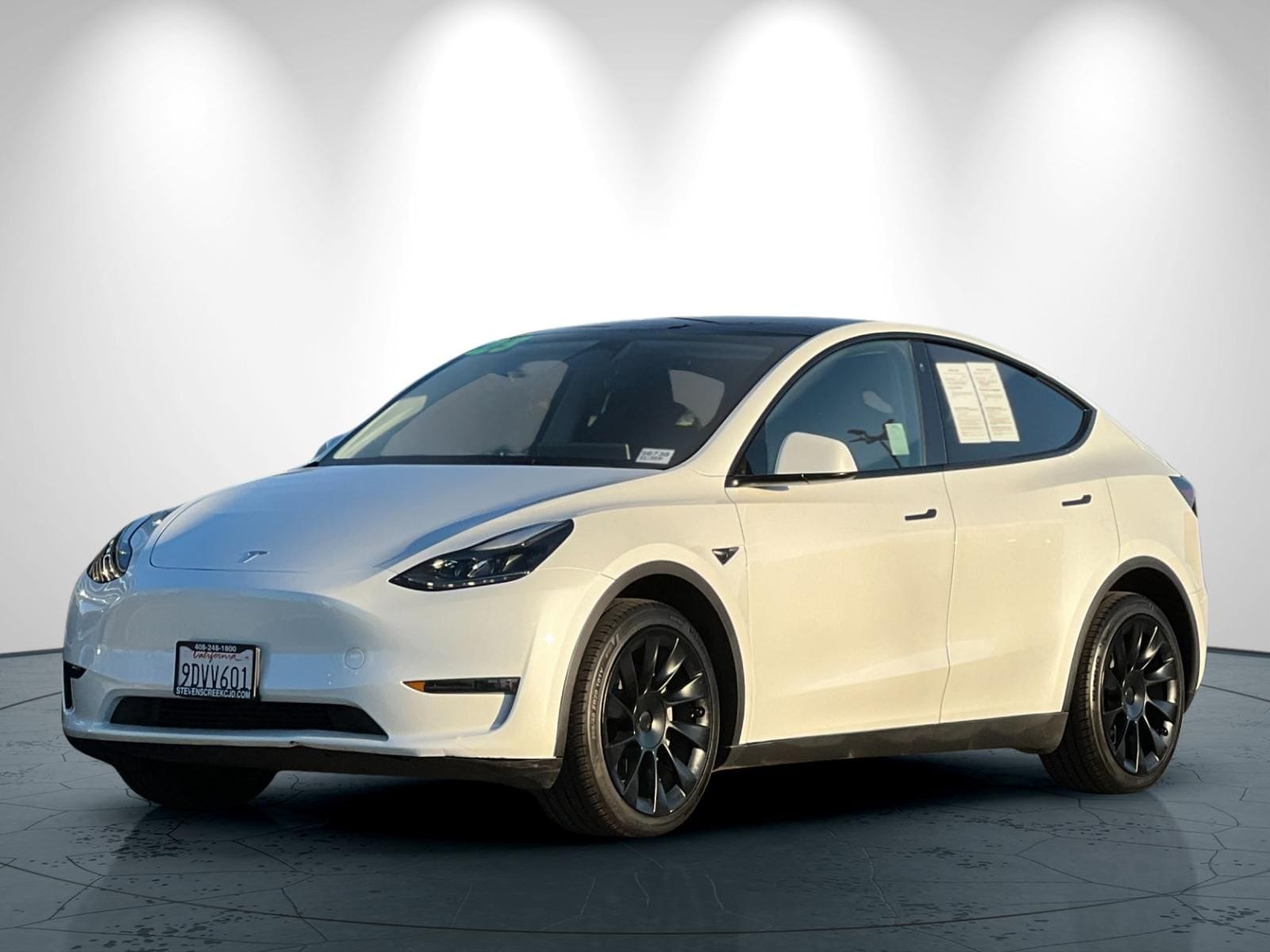 2023 Tesla Model Y Long Range photo 3