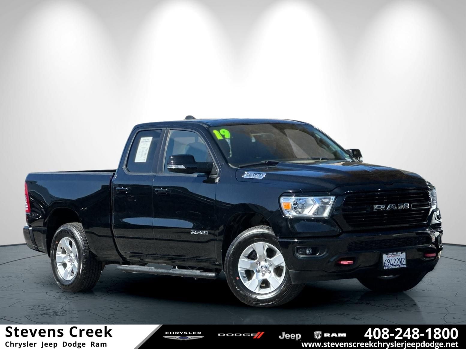 2019 RAM 1500 Big Horn/Lone Star 4x4 Quad Cab 6'4's photo