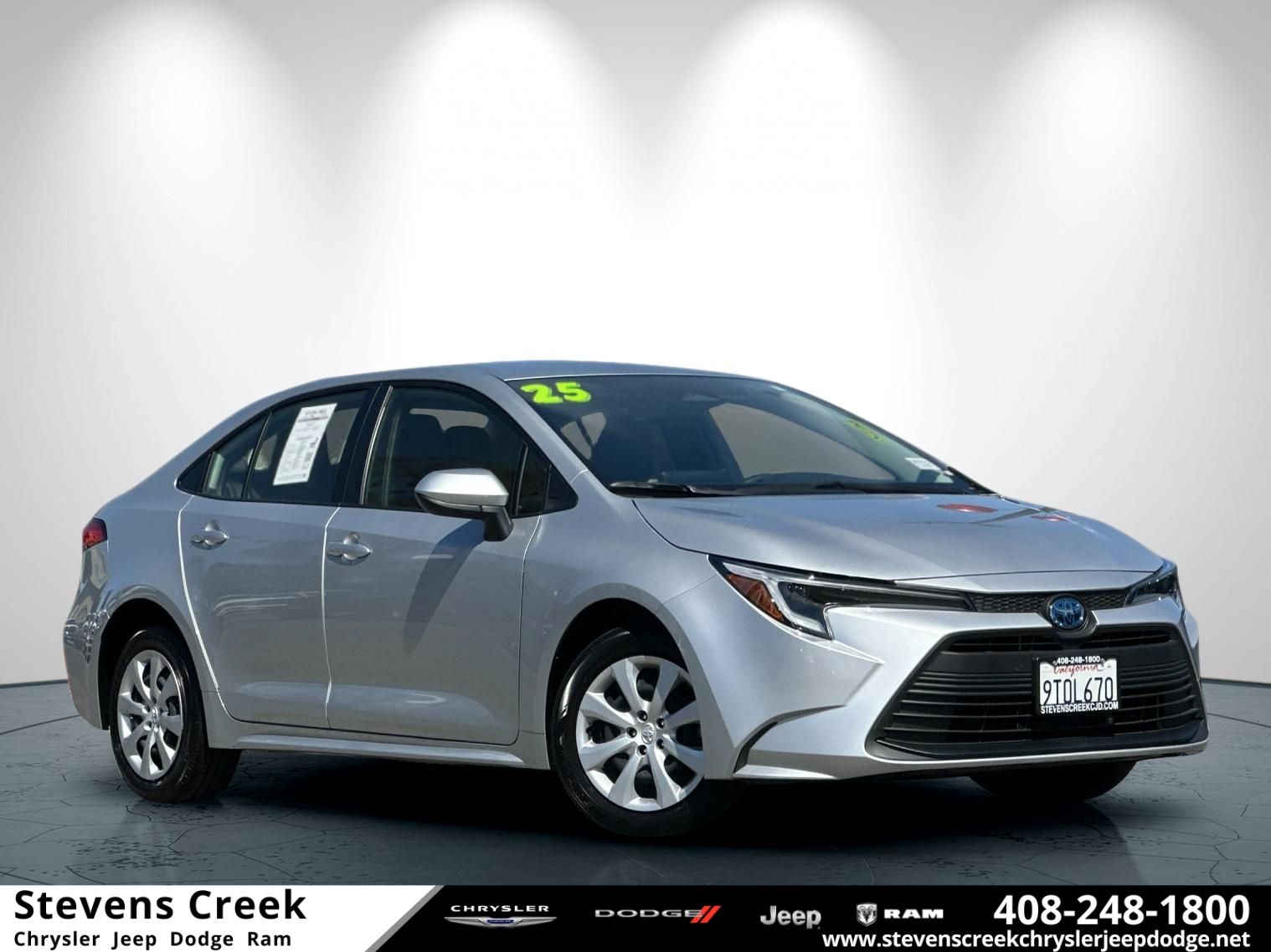 2025 Toyota Corolla LE Hybrid CVT's photo