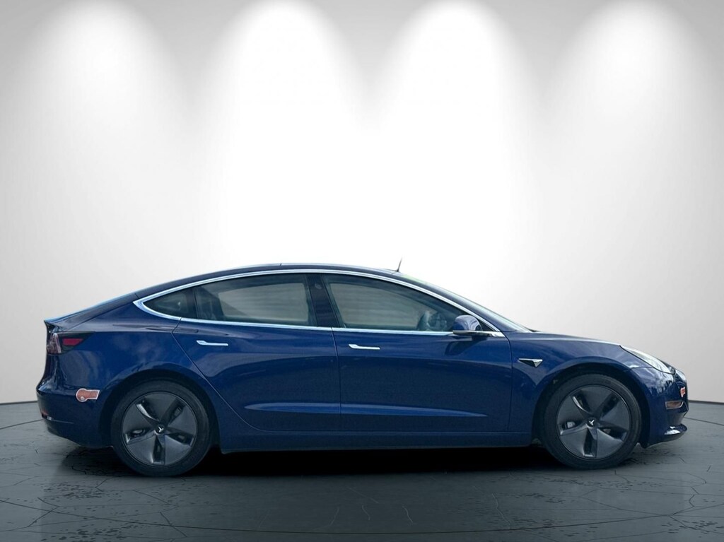 Used 2019 Tesla Model 3 Standard Range Plus Sedan