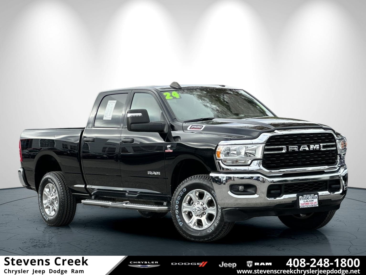 2024 RAM 2500 Big Horn Crew Cab 4WD
