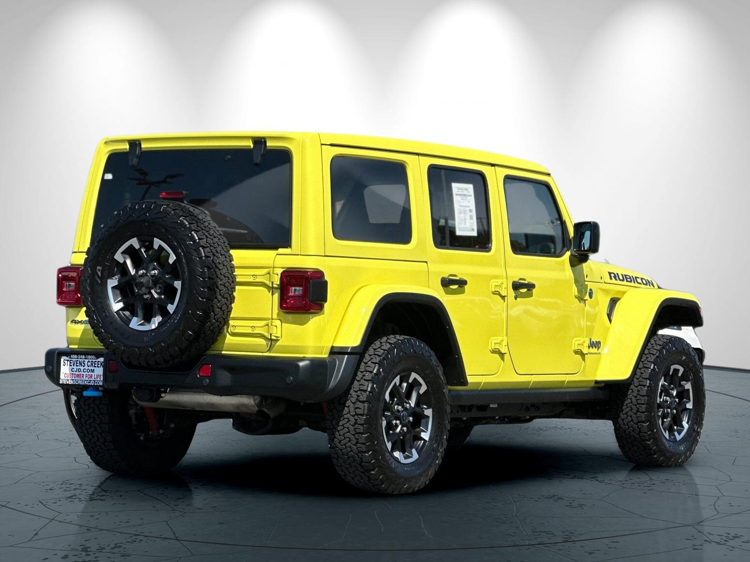 2024 Jeep Wrangler Rubicon 4xe photo 4