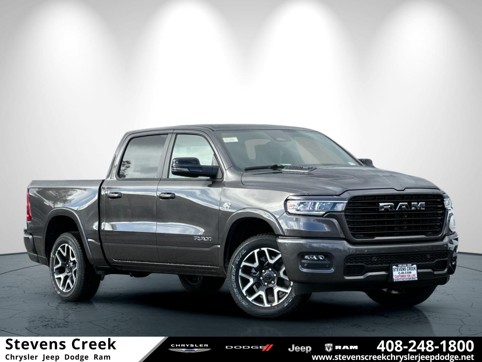 2026 RAM 1500 Laramie Crew Cab 4WD