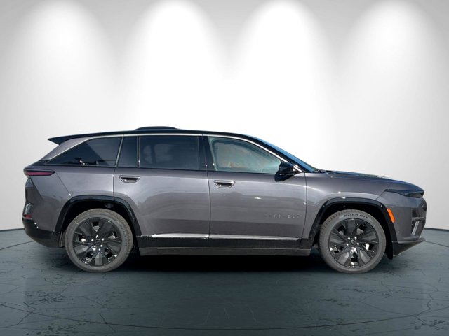 2025 Jeep Wagoneer S Launch Edition photo 3