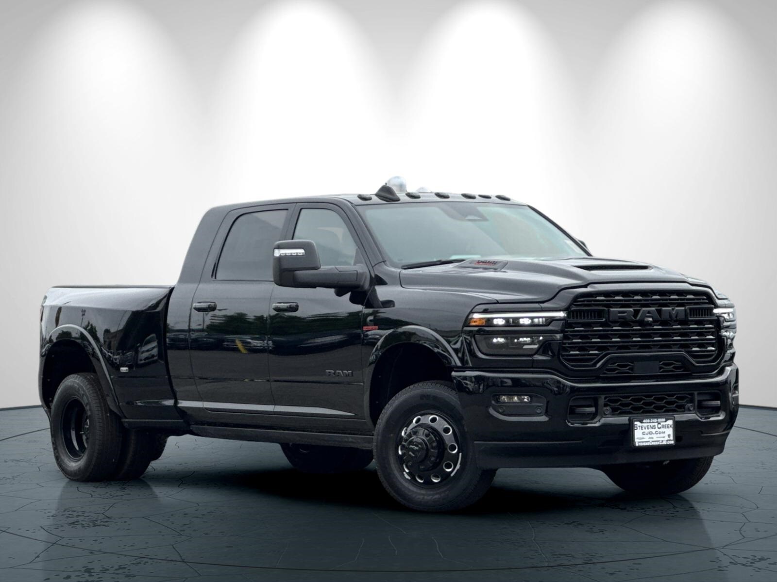 2025 Ram 3500 Limited photo 2
